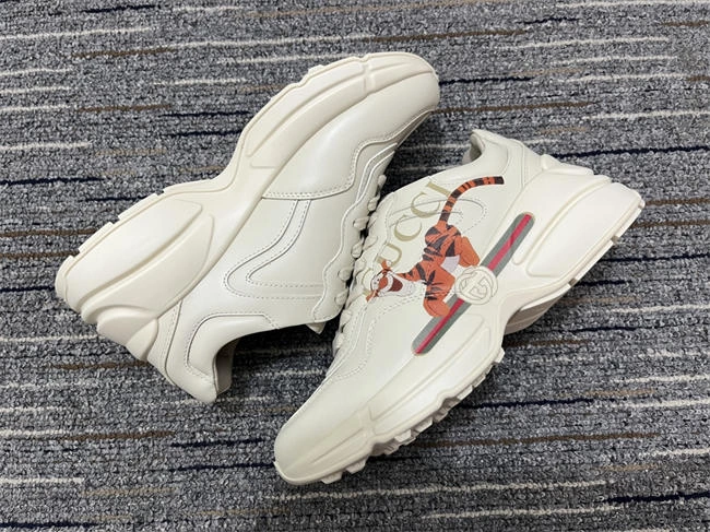 allseason G*u*i rhyton sneaker 271