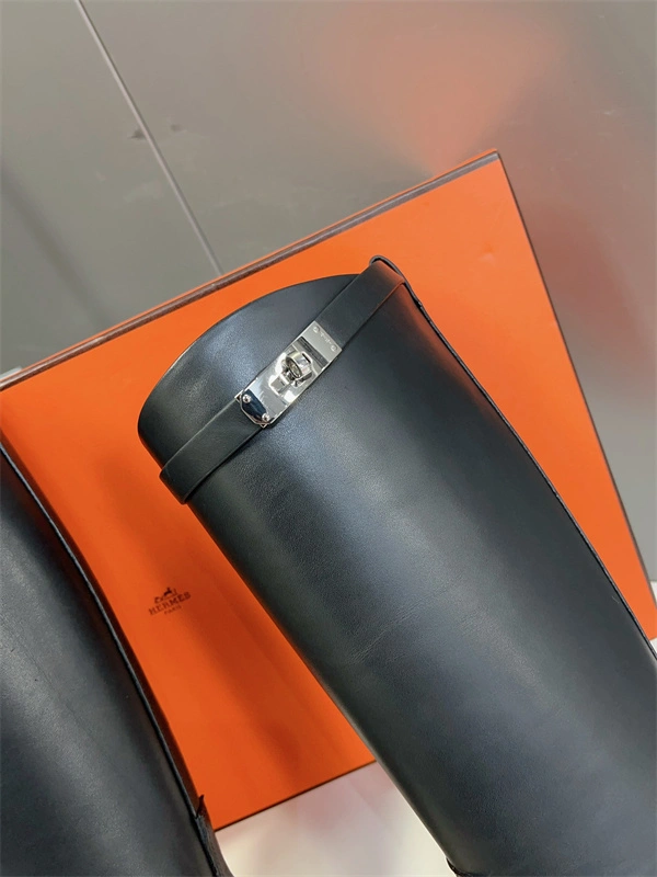 Youthful H Boot 2412