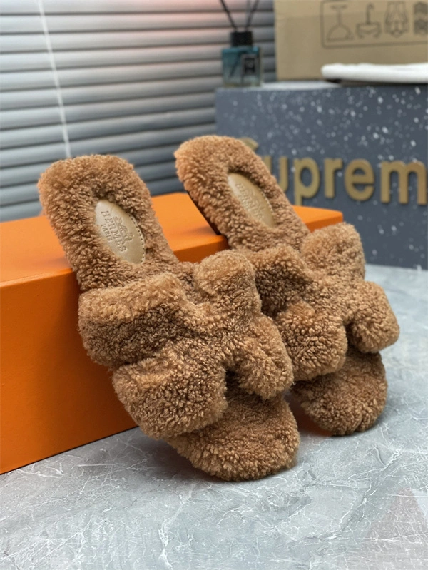 H Slipper Bright 2313