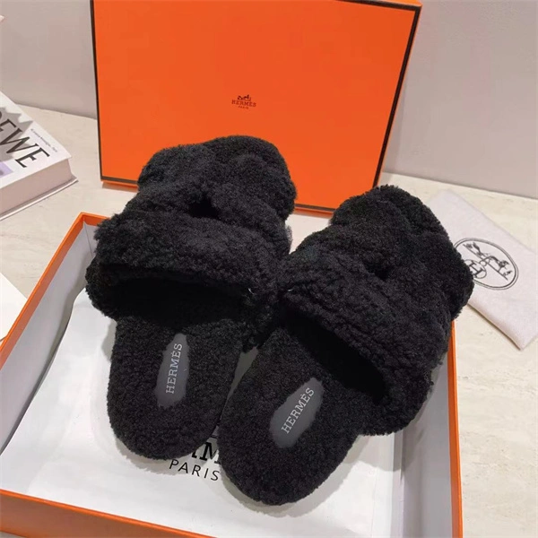 Efficient H Slipper 2380