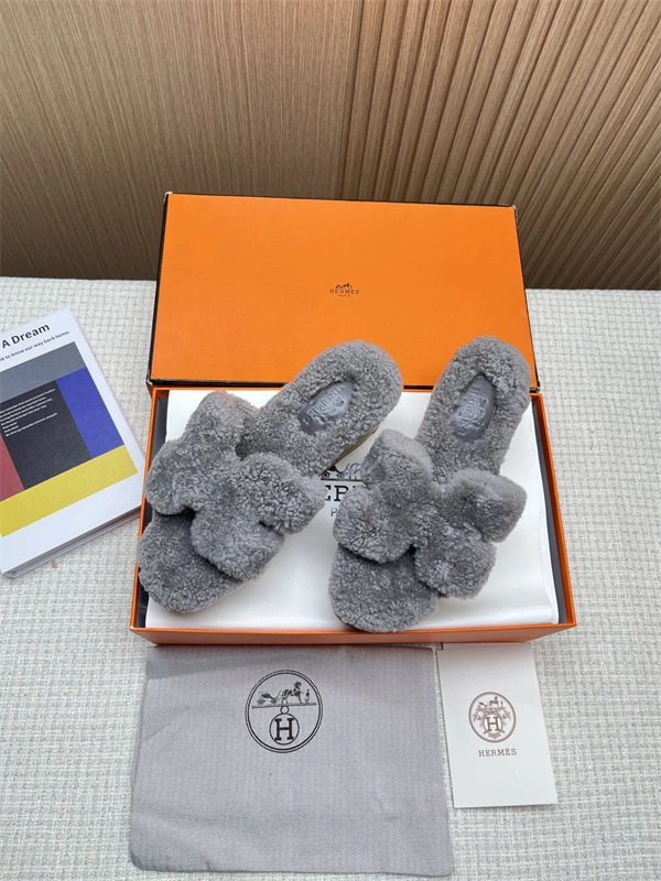 H Slipper Stylish 2384