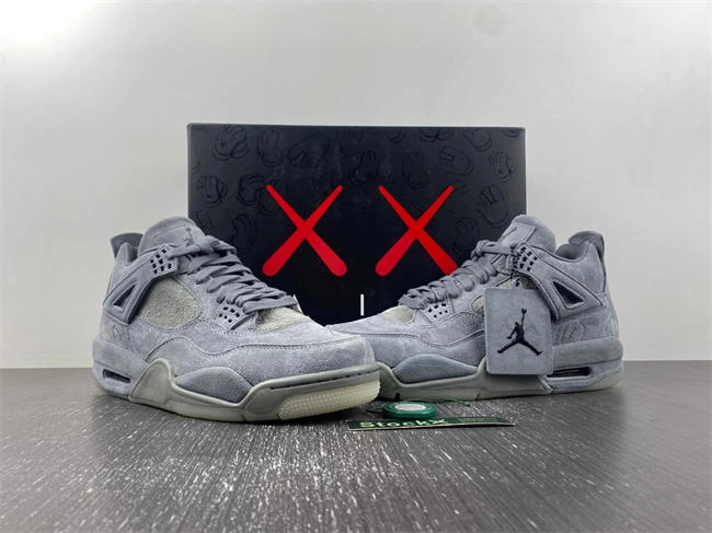 Trendy Jordan 4 Retro Kaws 930155- 3864