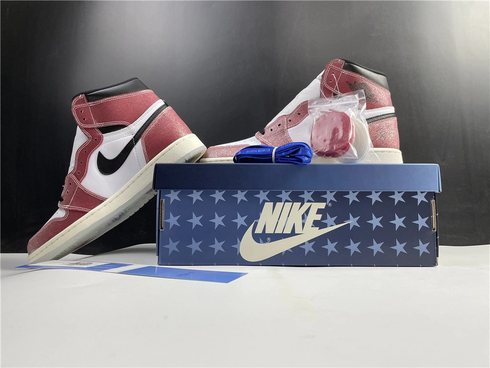 RelaxedFit Jordan1 Retro Trophy Room Chicago DA2728- 3636