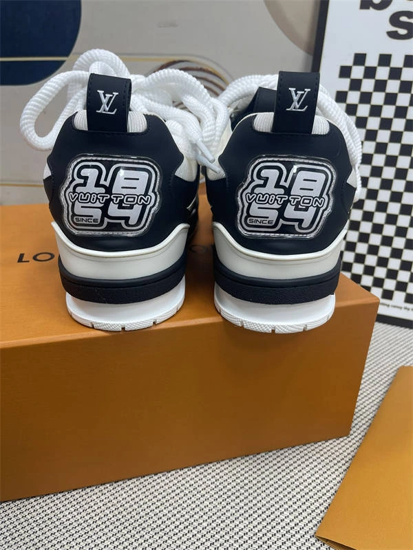 LV TimelessDesign 1645