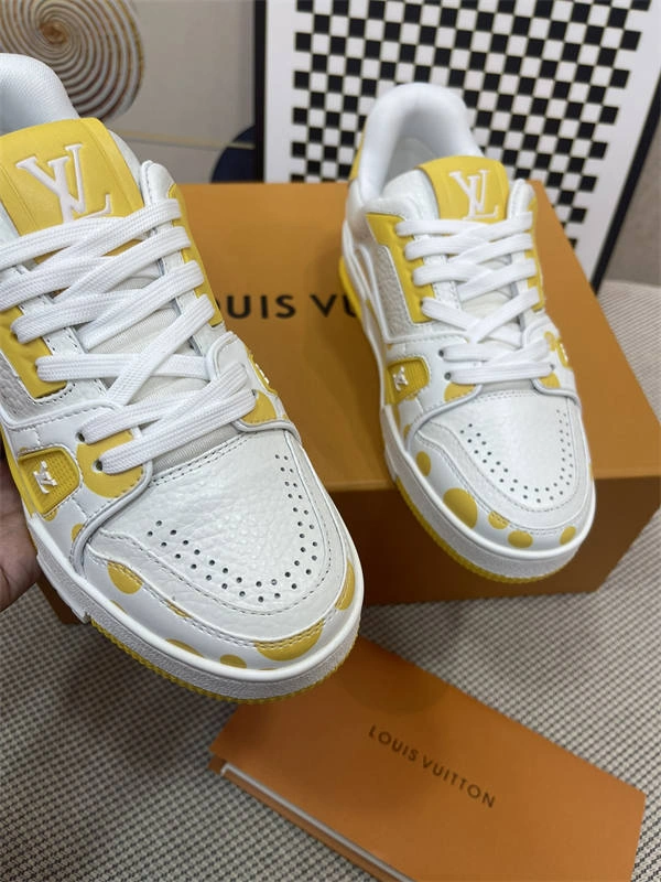LV ZipUp 1777