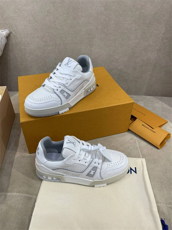 LV MoistureWicking 1856