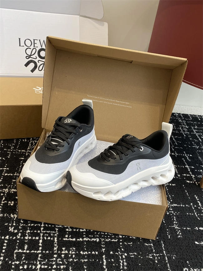 Loewe Sneaker Stylish 2456