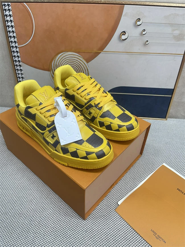 Lv Trainer Sneaker Durable 2097