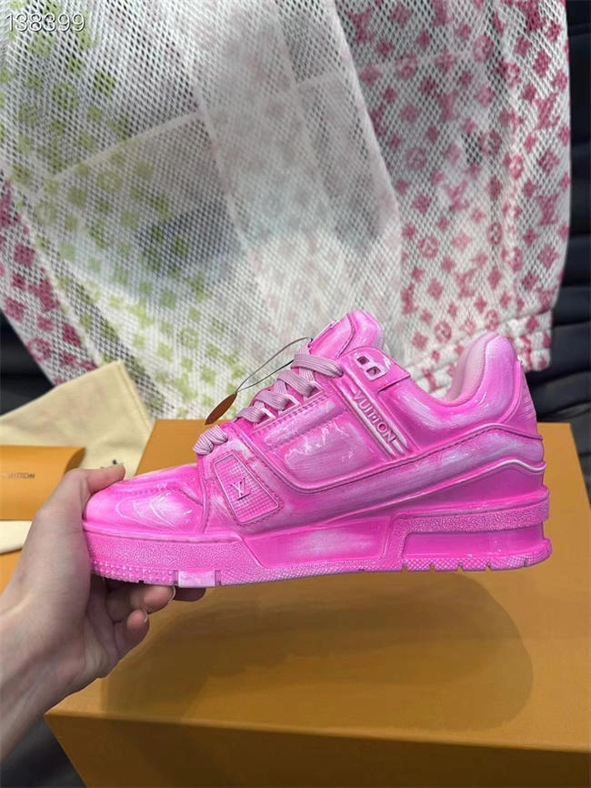 Lv Trainer Sneaker Chic 2066