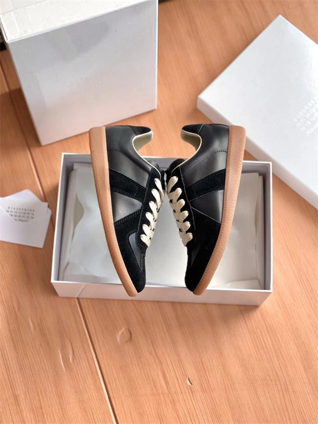 stretchable ma*s*n martin Ma*i*la sneaker 2986