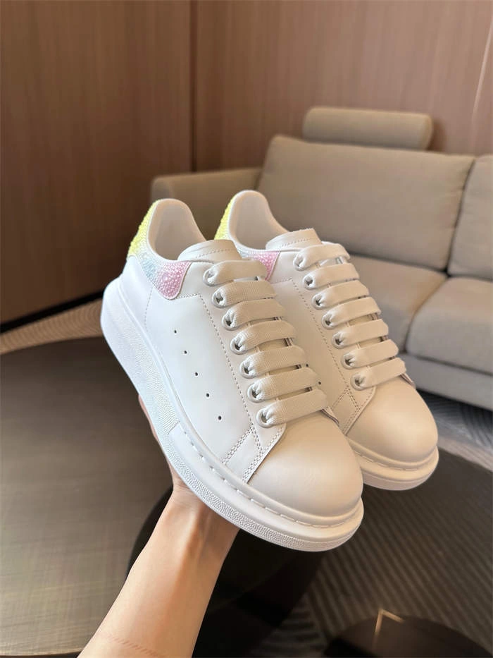 Mc Queen Affordable 2559