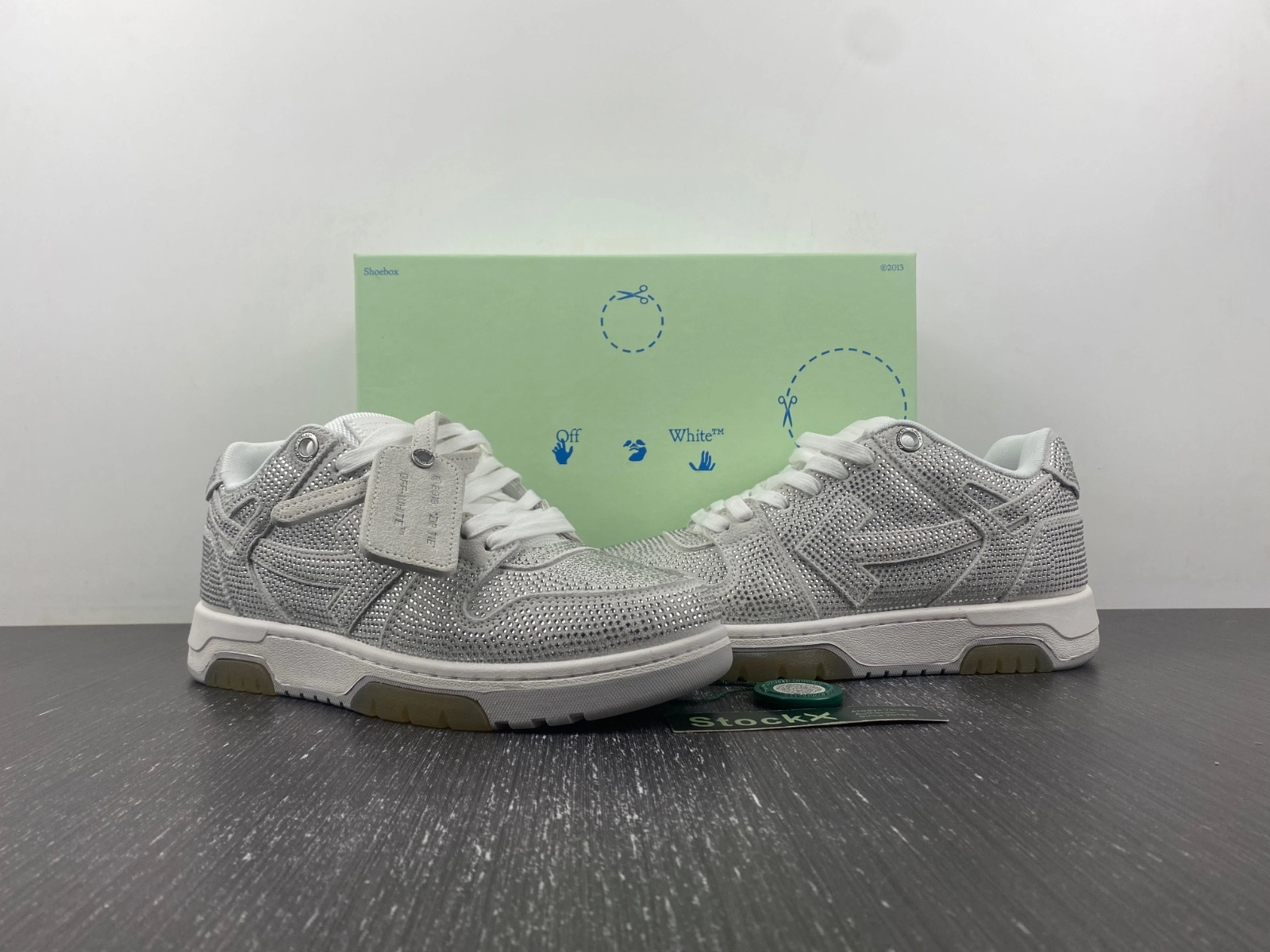 OFF-WHITE Out Of Office Lightweight 3138