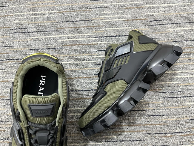 Classic Prada Cloudbust Sneaker 3260