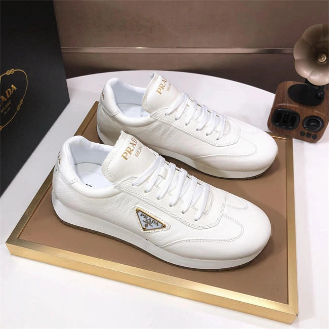 Prada Runner Sneaker Timeless 3198