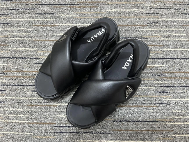 Prada Slipper HighPerformance 3343