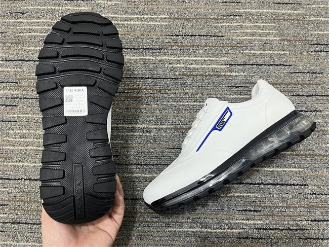 Seasonal Prada Sneaker 3390